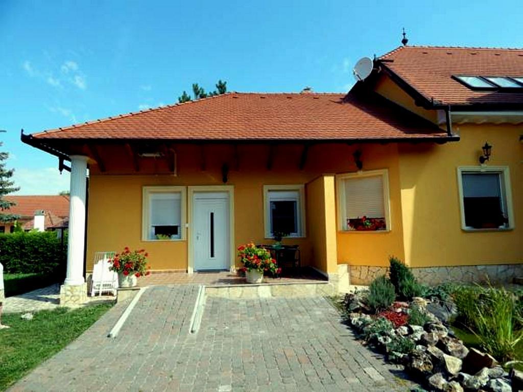 Georgina Apartman Гаркань Екстер'єр фото