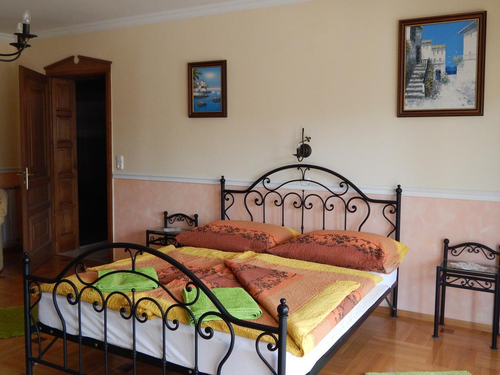 Georgina Apartman Гаркань Екстер'єр фото