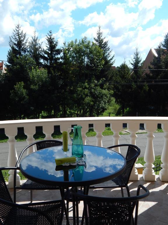 Georgina Apartman Гаркань Екстер'єр фото